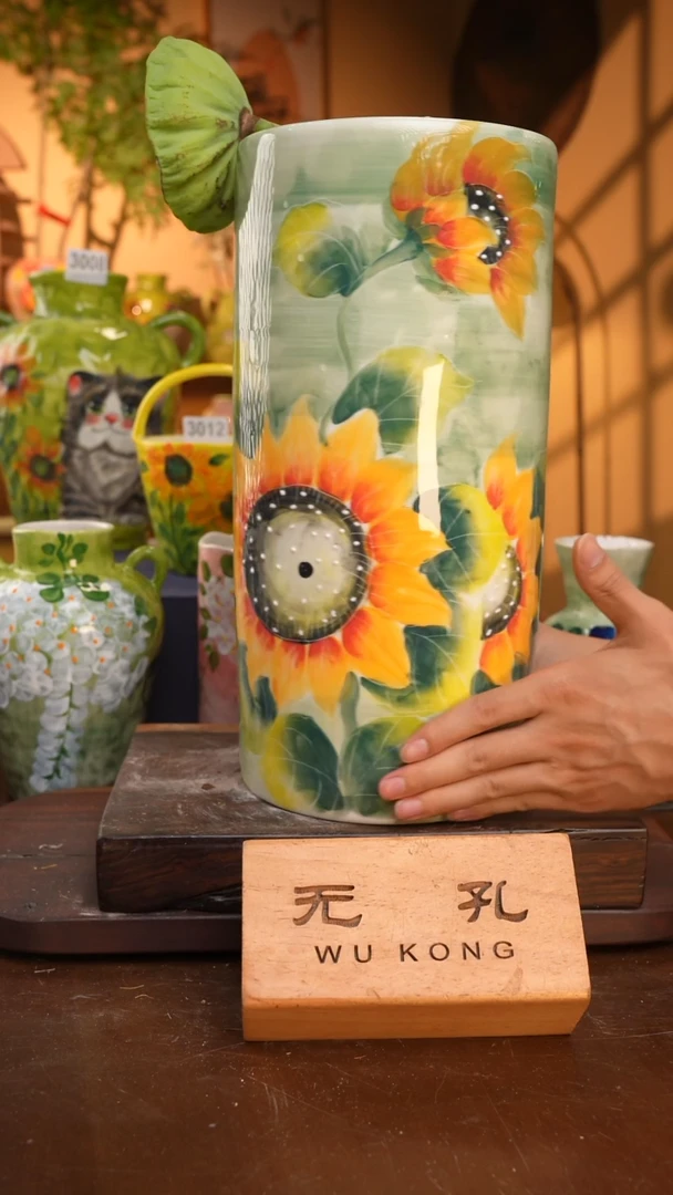 摆件6-30口径12高度35 1-2误差手工手绘有些许色差 完美慎拍