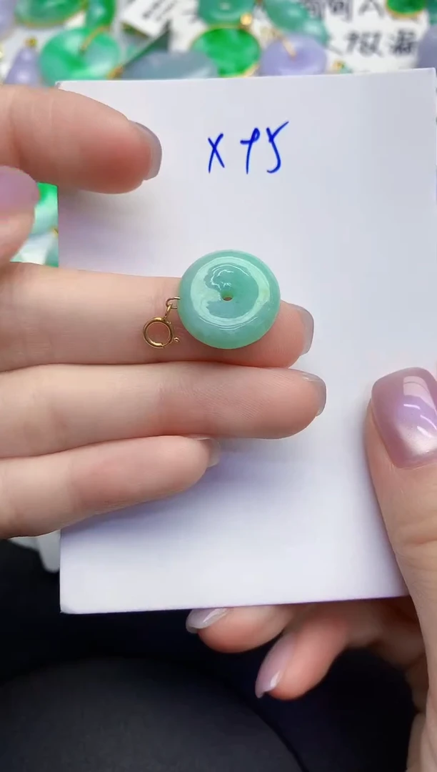 颈饰未镶嵌翡翠缅甸天然翡翠A货