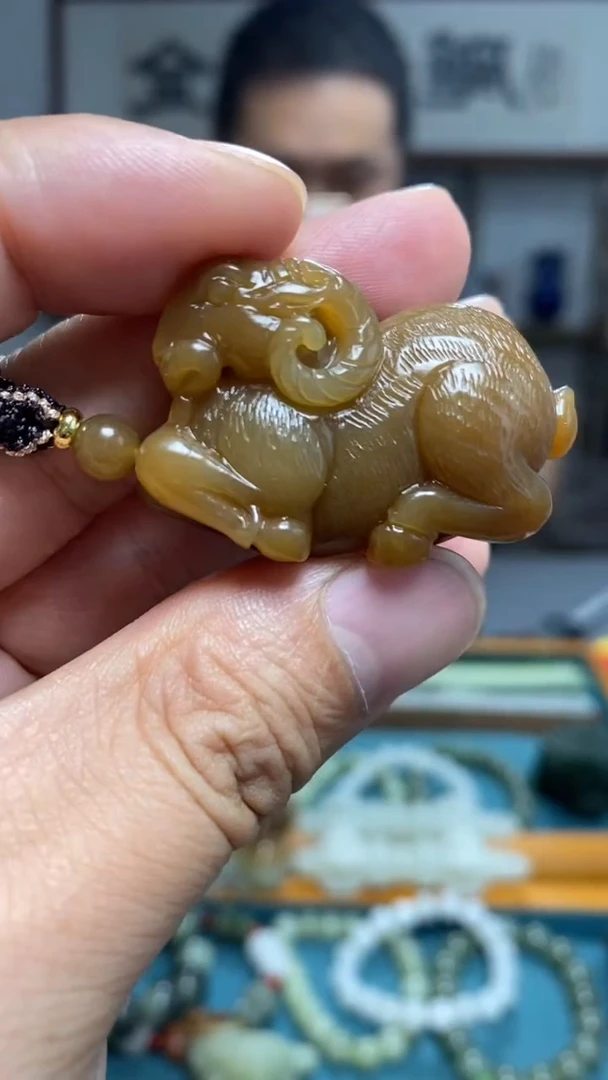 颈饰未镶嵌和田玉68