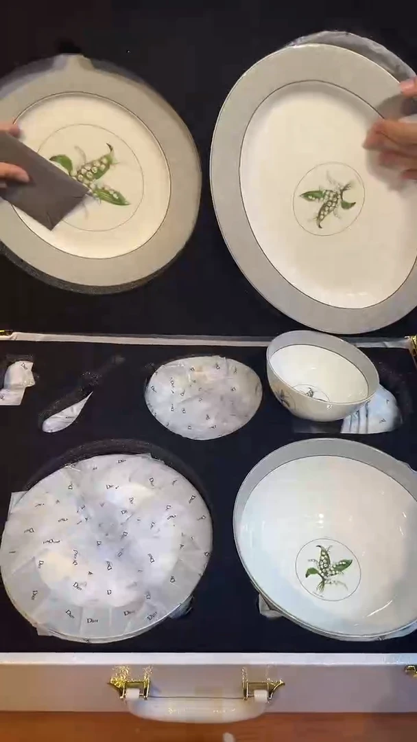 杯鸿辉家品牌瓷器，京东包邮！