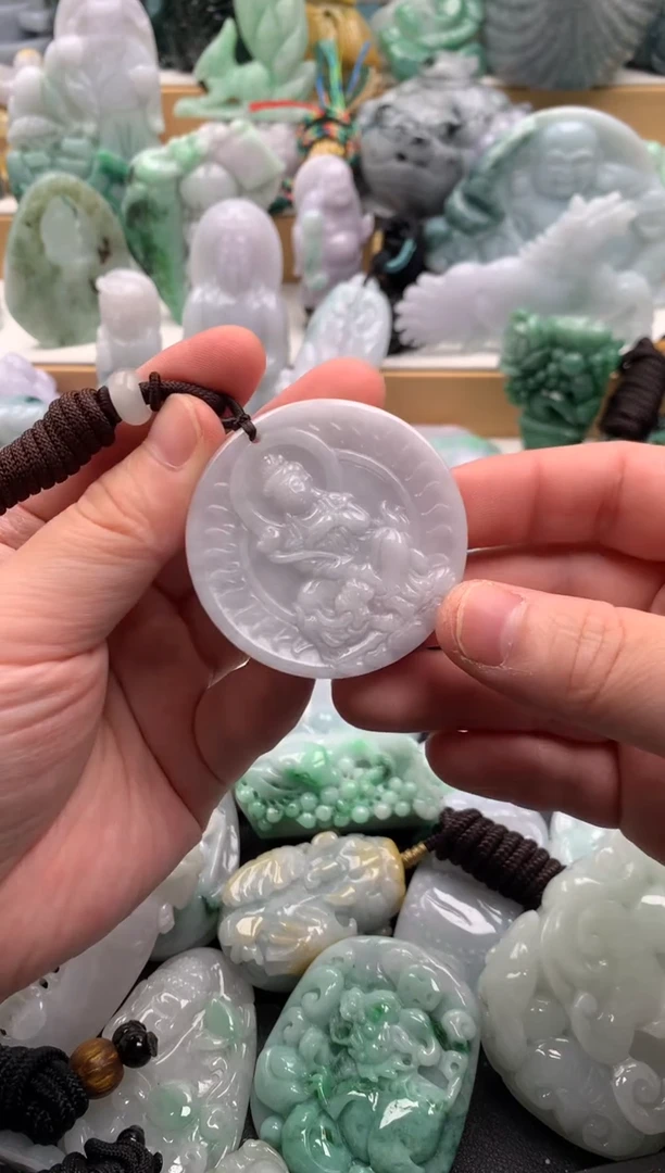 吊坠(不含链)未镶嵌翡翠1