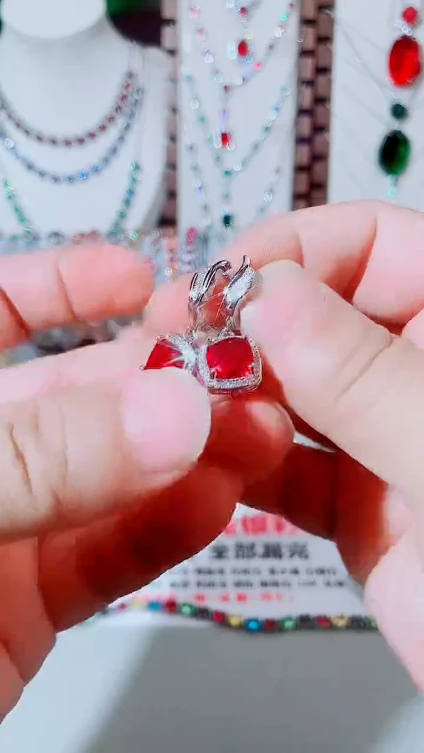 未镶嵌耳饰红宝石红宝石方糖耳扣