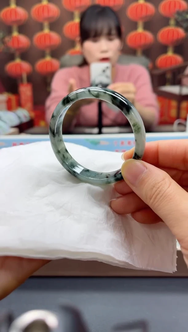 【闪购商品】翡翠手镯未镶嵌00003001