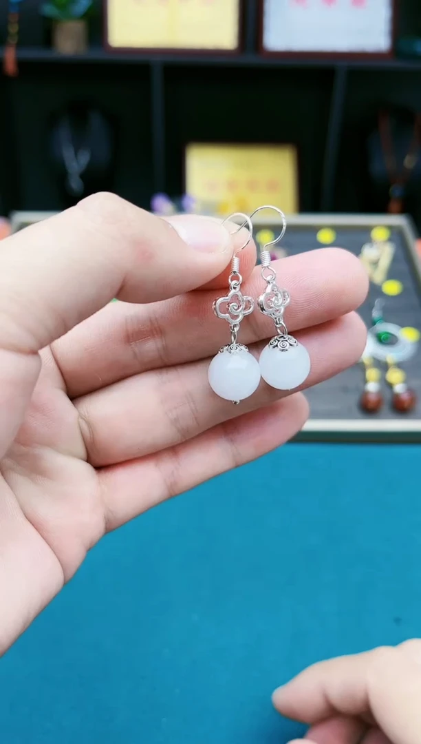 【闪购商品】玛瑙/玉髓耳钉银S925镶嵌101000