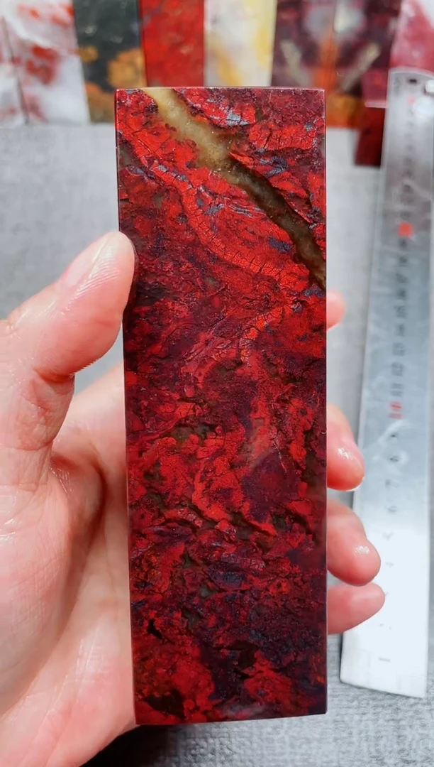 玉桂林鸡血玉素章艳血红27