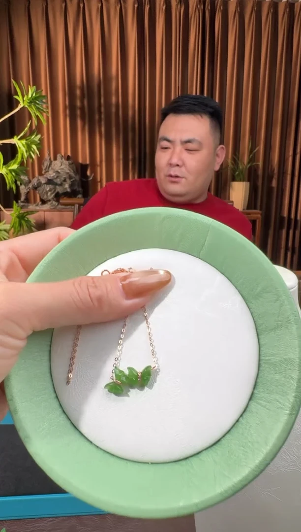 颈饰18K金镶嵌和田玉51冯总12.19多样性拍一发一