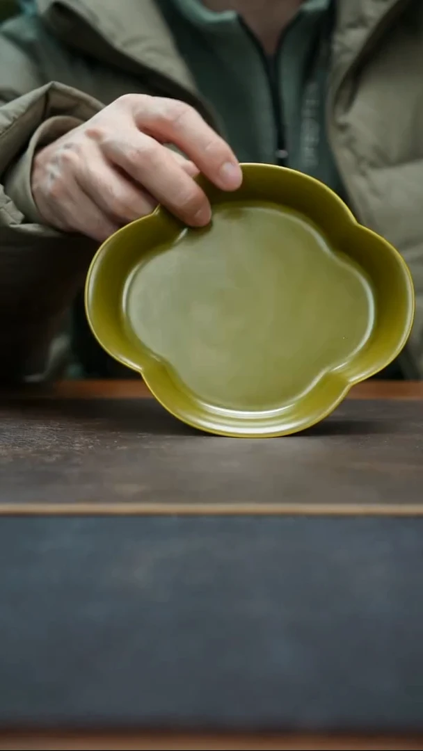 杯茶叶末釉海棠口壶承