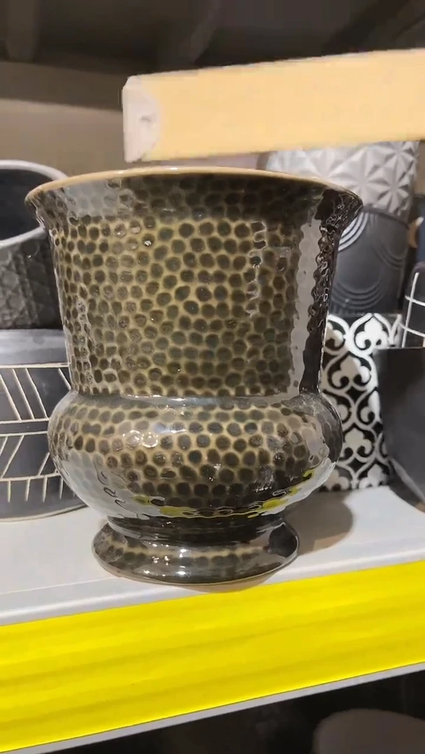 直播间闪购，一物一拍