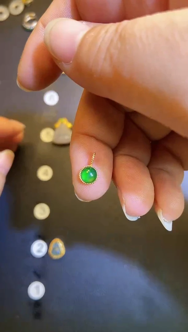 吊坠(不含链)银S925镶嵌翡翠1