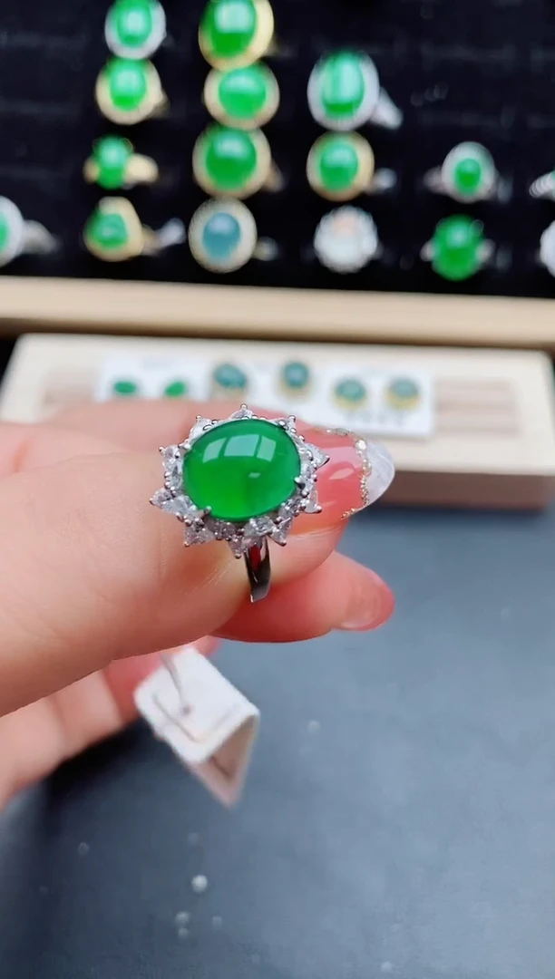【闪购商品】翡翠戒指银S925镶嵌5080