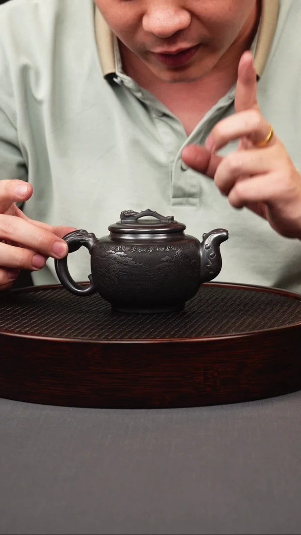 茶壶紫砂.石黄如意龙尊