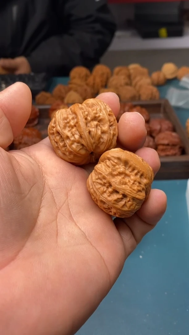 吊坠文玩核桃平谷元宝845