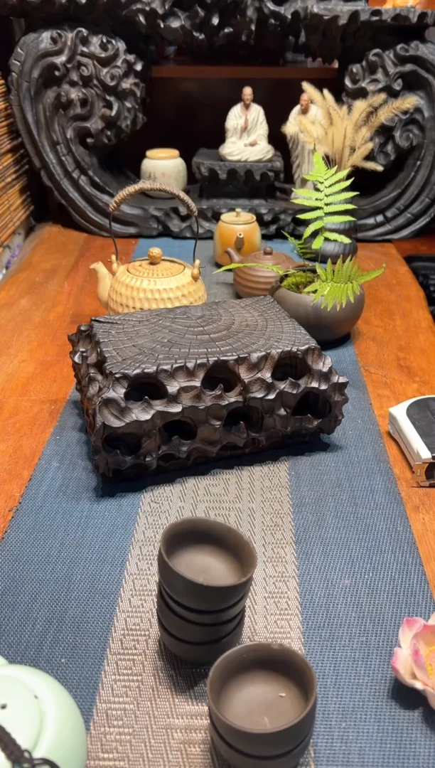 【闪购商品】香樟木木雕一物一拍