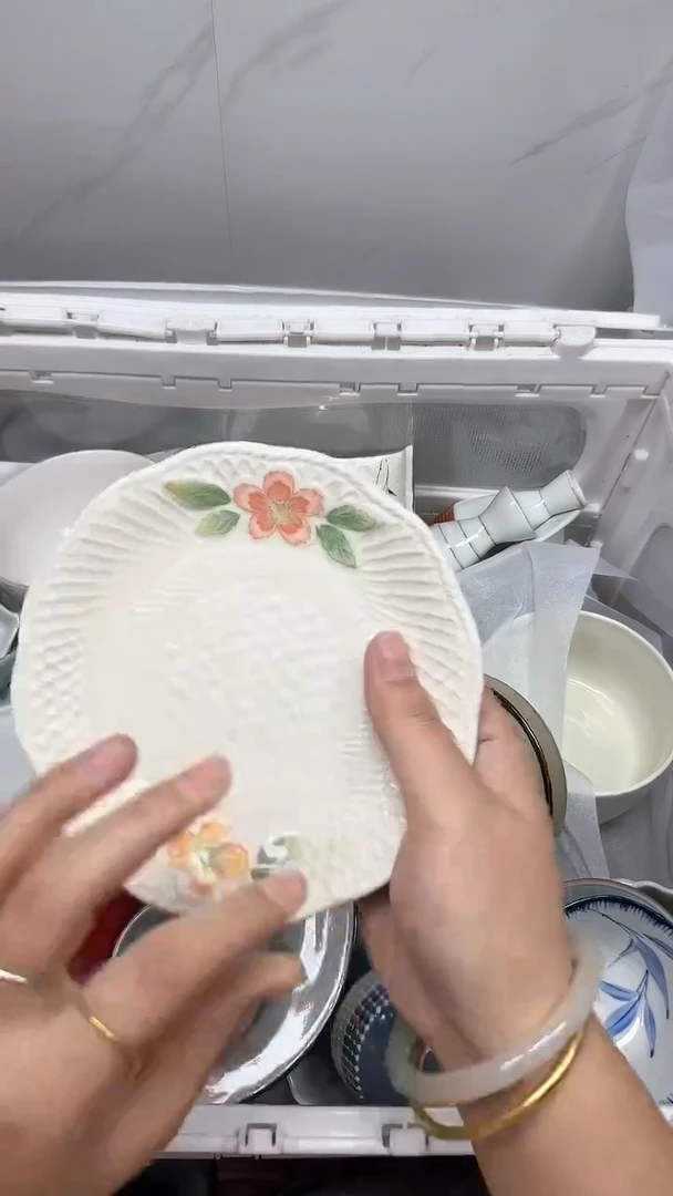 【闪购商品】1445回流瓷器默认微瑕，18.8包邮