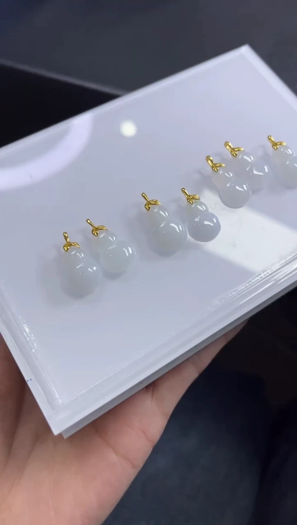 【闪购商品】翡翠耳饰银S925镶嵌V35 多样性发一件/配绳子