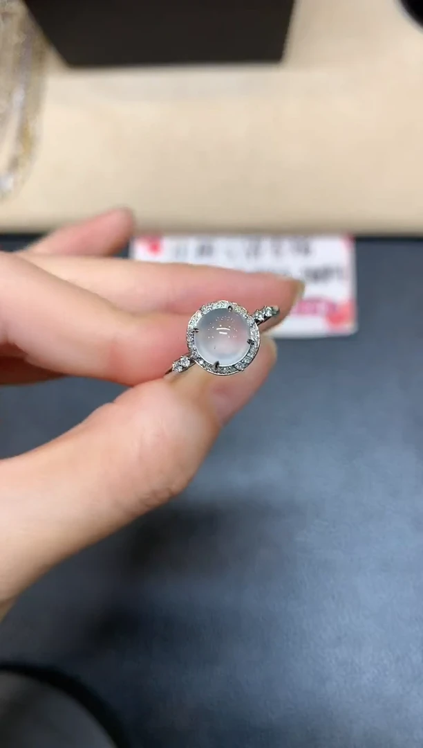 【闪购商品】翡翠戒指18K金镶嵌【无鉴赏期