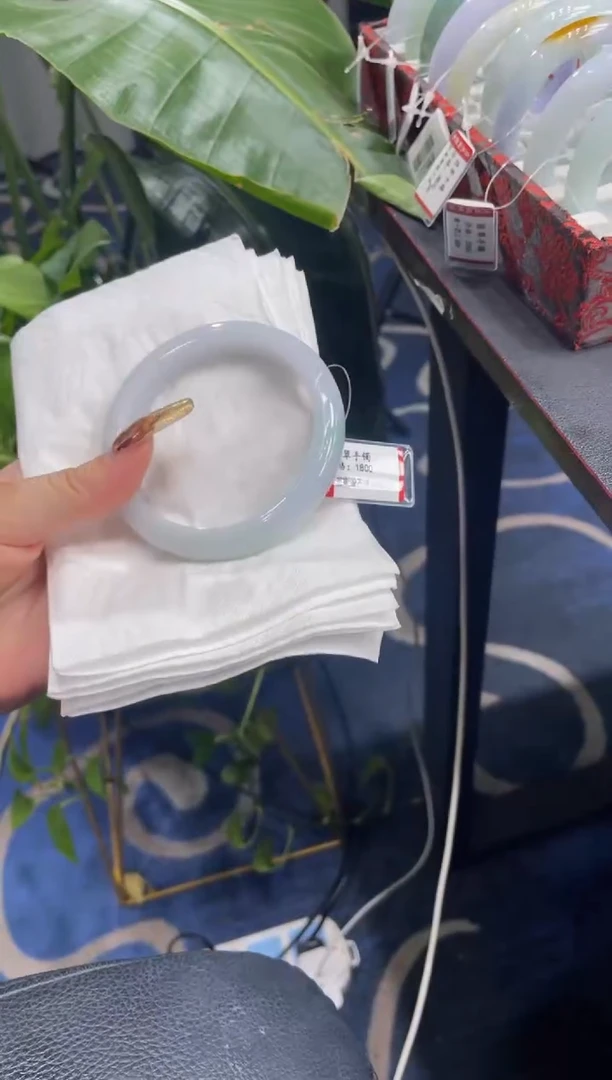 未镶嵌手镯翡翠6439****