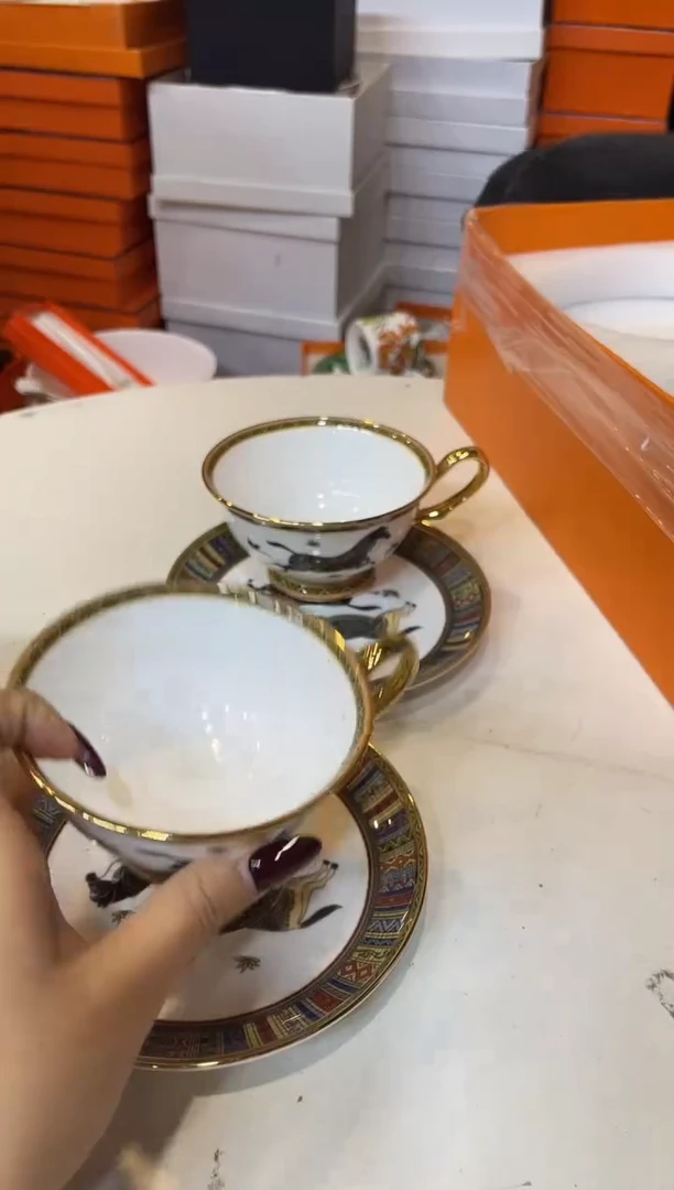 杯鸿辉家品牌瓷器，京东包邮！