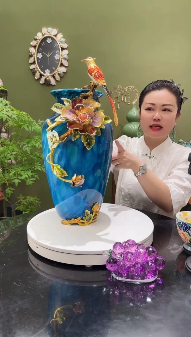 琉璃珐琅彩大号花瓶，喜上眉梢