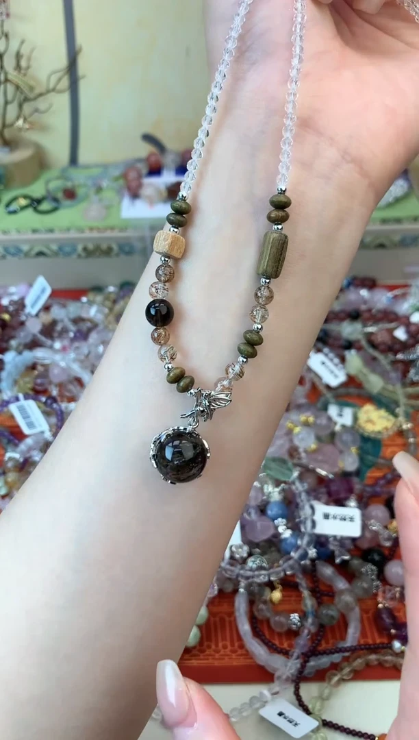 未镶嵌颈饰水晶241手串