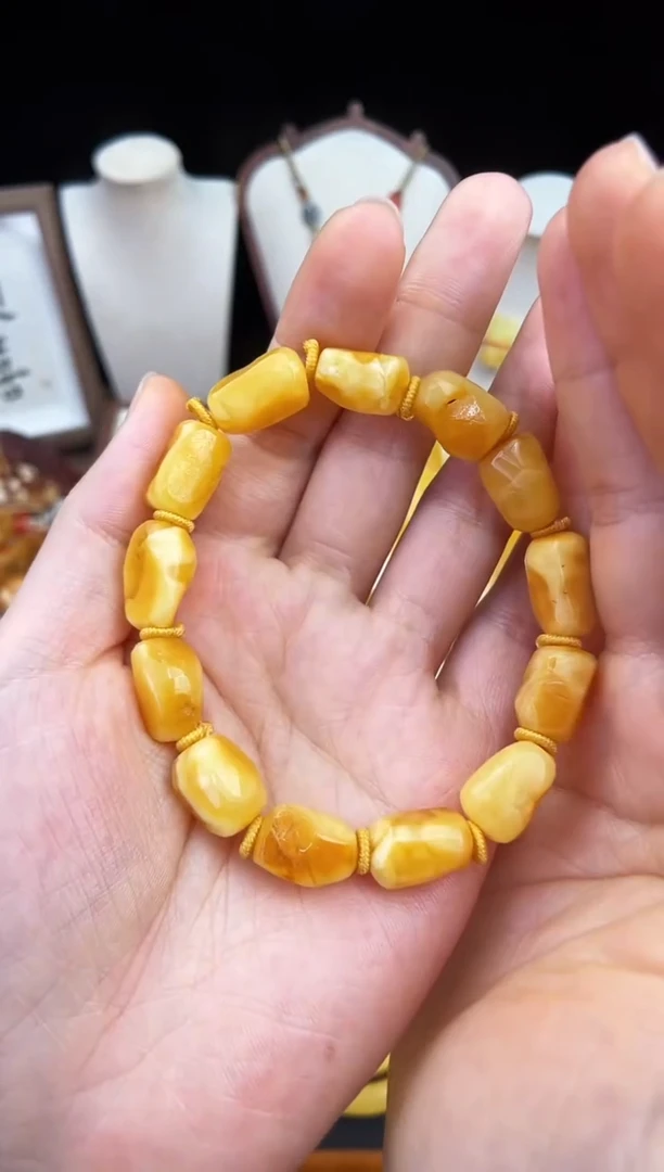 琥珀未镶嵌珠宝奇石柒月