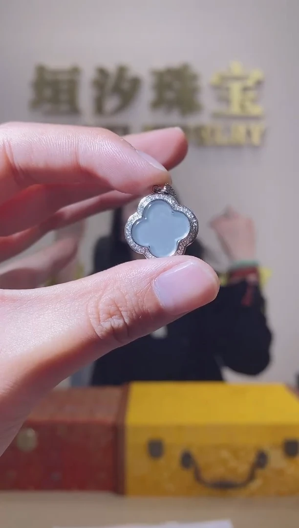 【闪购商品】翡翠颈饰未镶嵌天然A货翡翠（多样性发一）