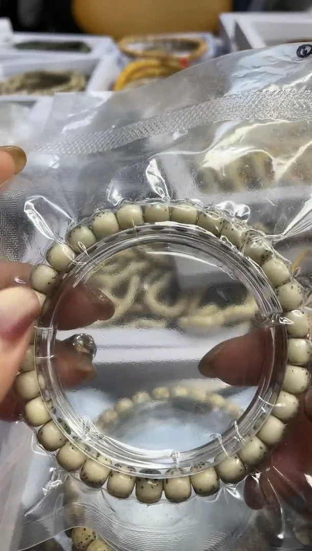 星月菩提手串K****€石玉料河豚尺寸8*7