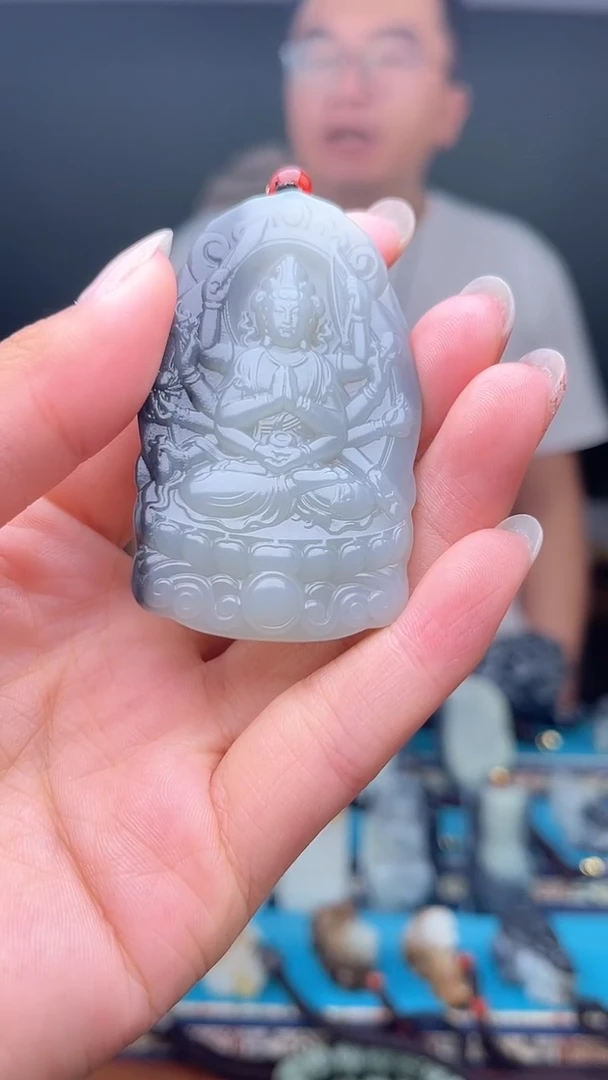 未镶嵌和田玉挂件1