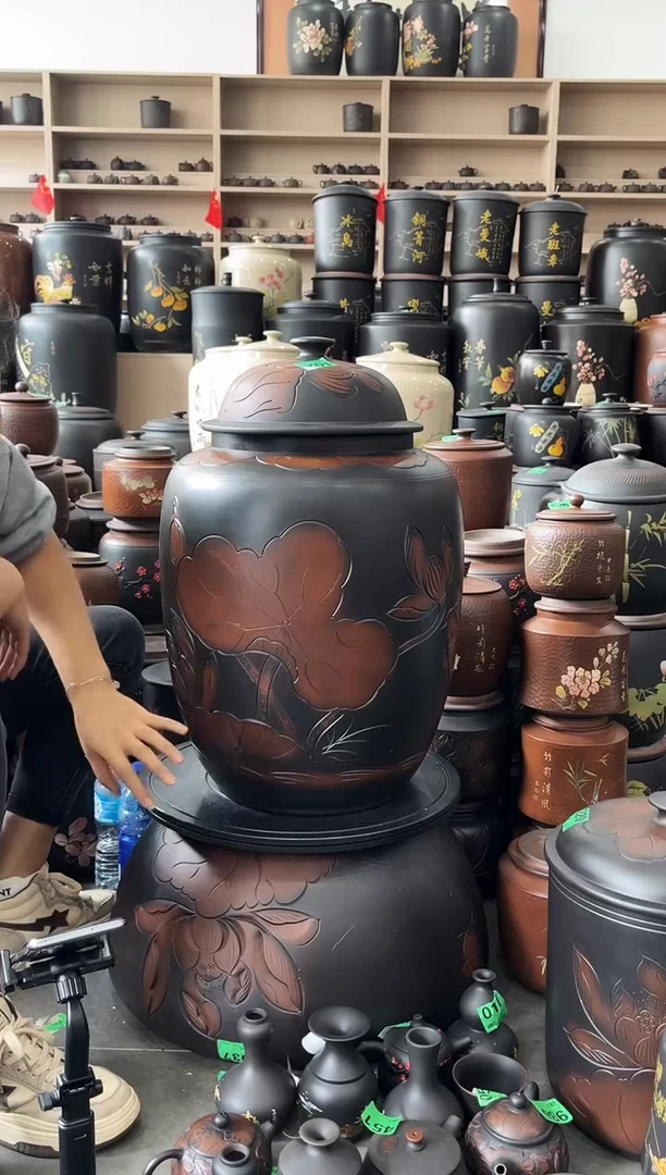 罐瑕疵茶缸高51cm将军拱盖荷花  102