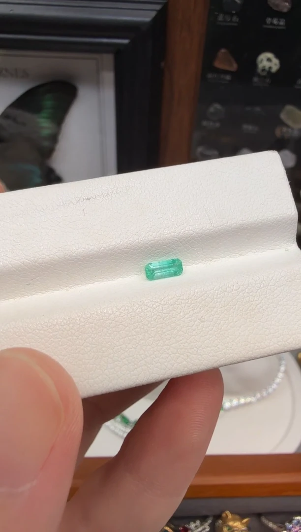 绿柱石裸石钒绿柱0.26ct-A456-1P