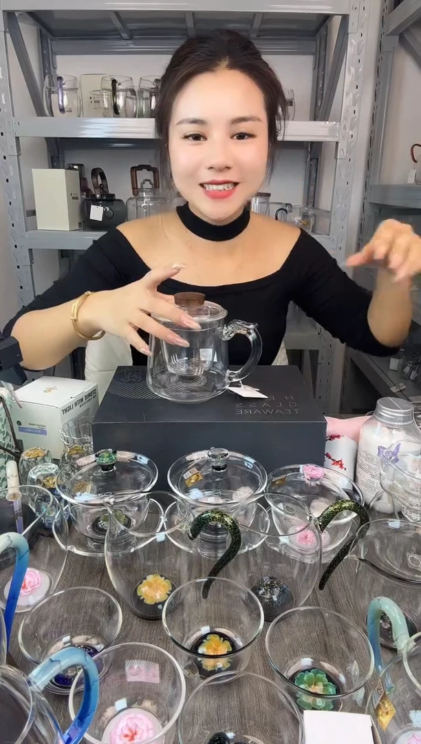水晶玻璃无盖款小*禾器 怡然公道杯 浅紫色