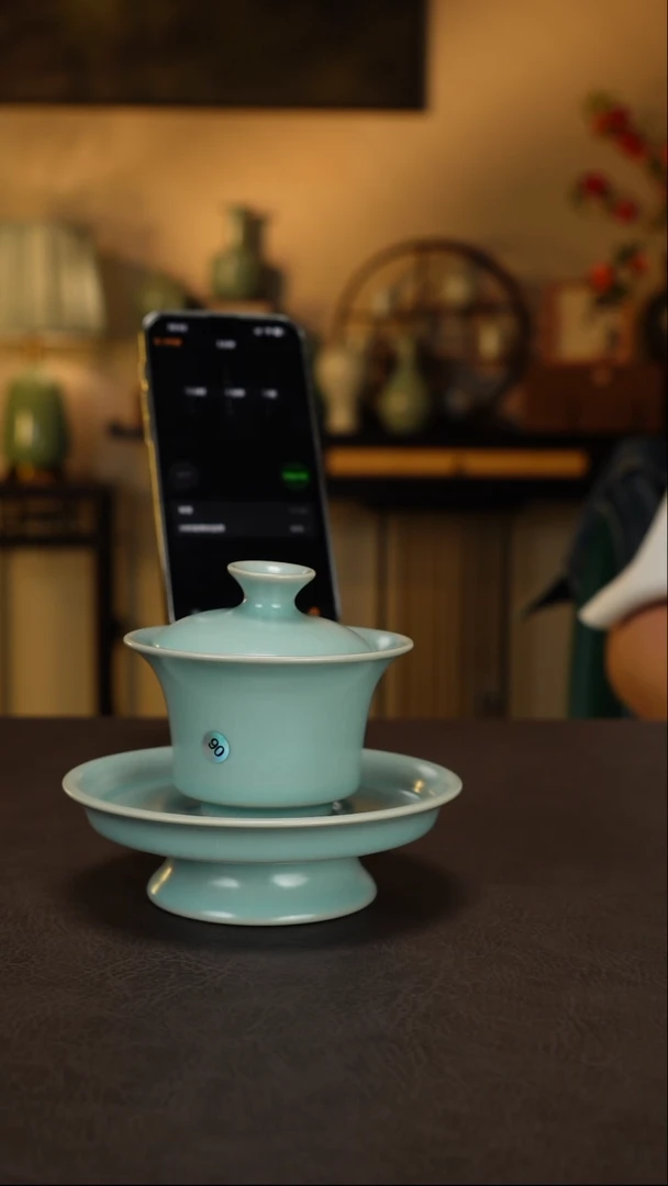 杯子晨****'放漏马蹄三才盖碗