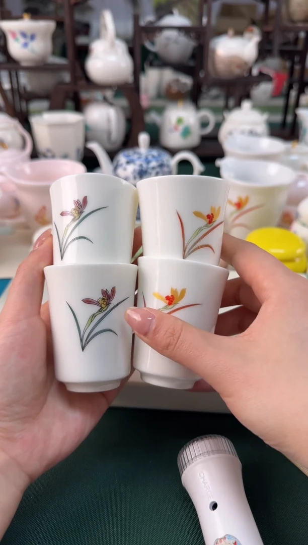 【闪购商品】瓷器 ······.......