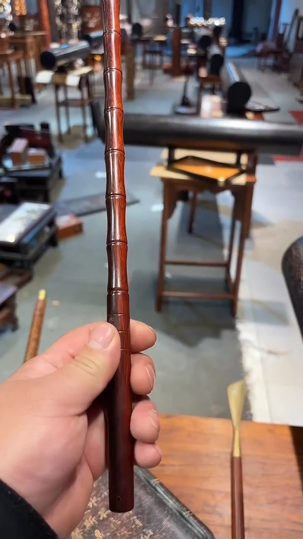 木木头款紫檀痒痒挠字阿达