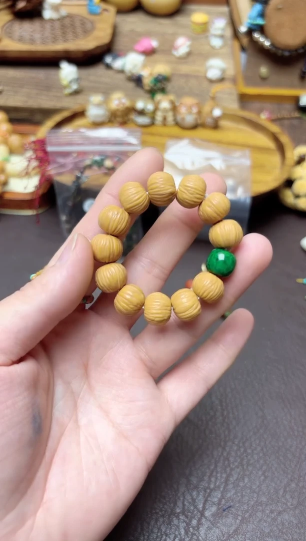 猴头核桃把件猴头手撵