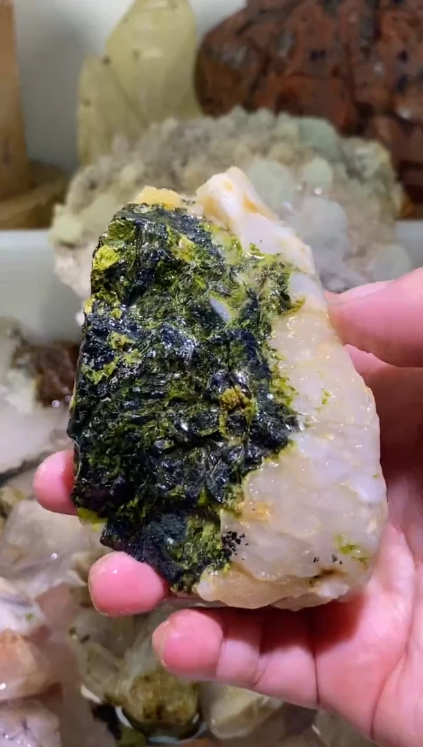 未镶嵌珠宝半成品水晶40号251g四川美姑超七花园水晶