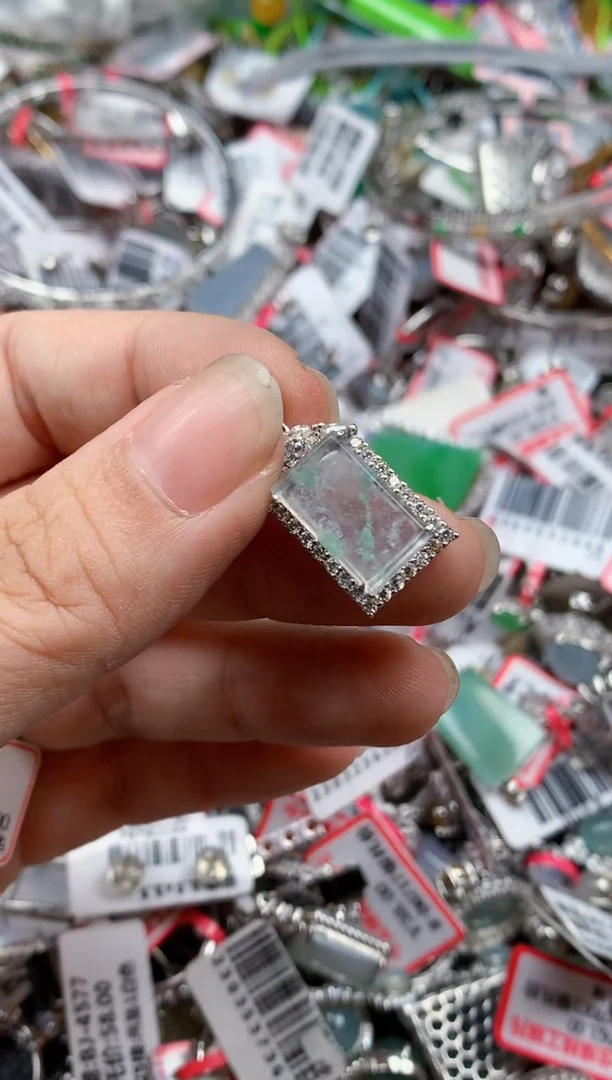 银S925镶嵌戒指翡翠爱****糖天然A货缅甸翡翠