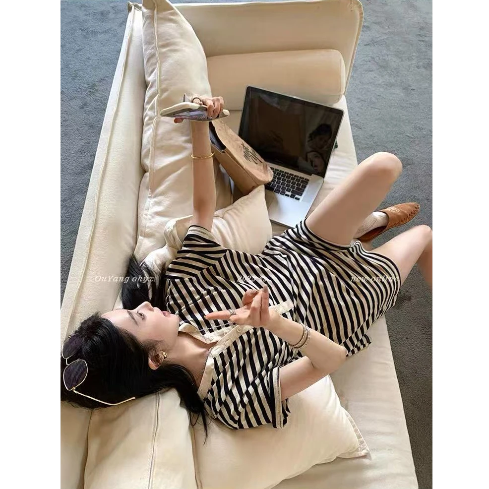 复古慵懒条纹宽松短袖纽扣T恤女夏季新款时尚休闲阔腿短裤两件套