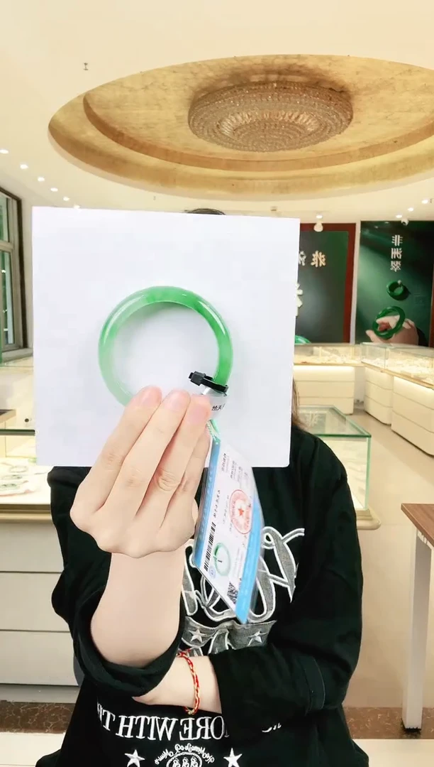 未镶嵌手镯石英质玉石英质玉（非洲翠）