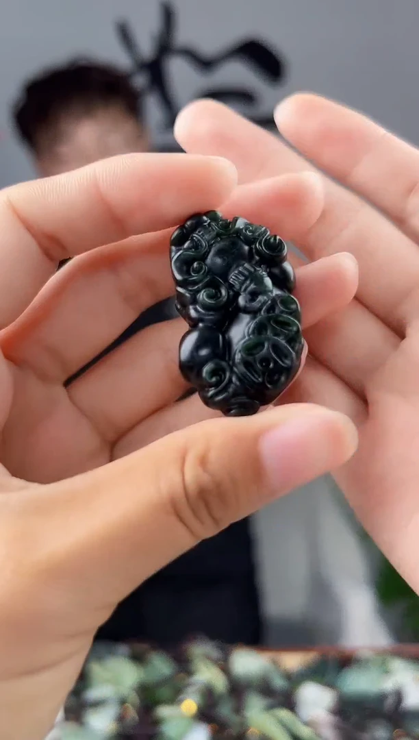 颈饰未镶嵌和田玉拍一发一，多样性发货