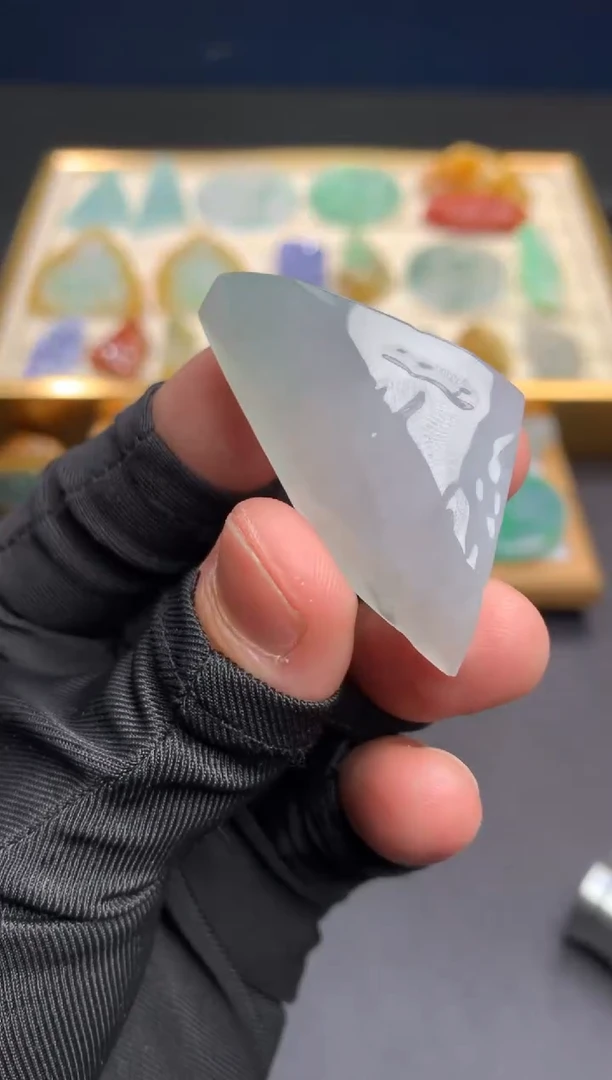 【闪购商品】定制翡翠未镶嵌