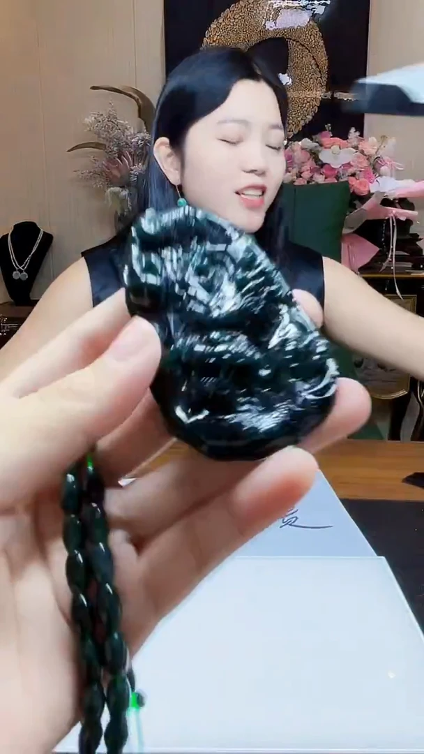 未镶嵌定制翡翠吊坠202