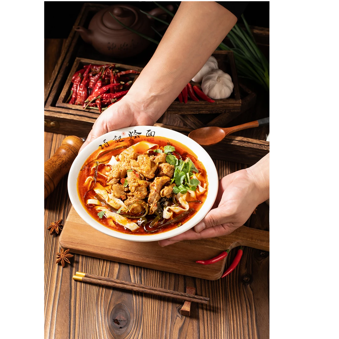 一提6盒，临颍特色美食，项记烩面，手工抻面