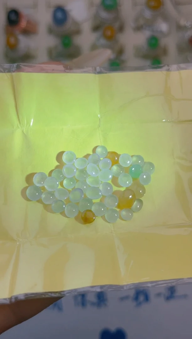 裸石翡翠天然翡翠蛋面7