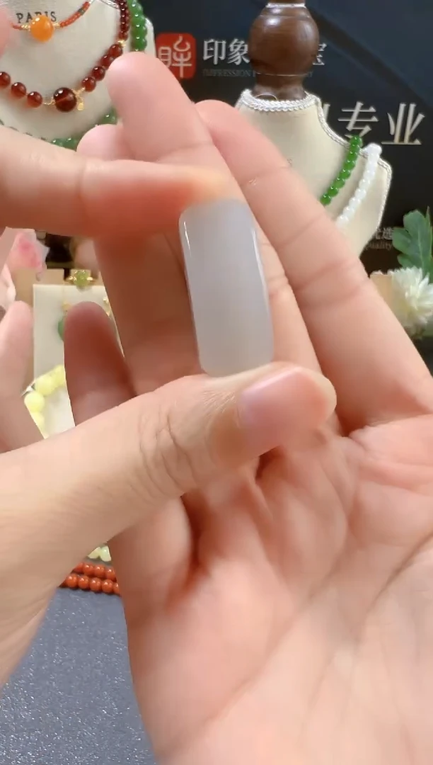 颈饰未镶嵌和田玉cg