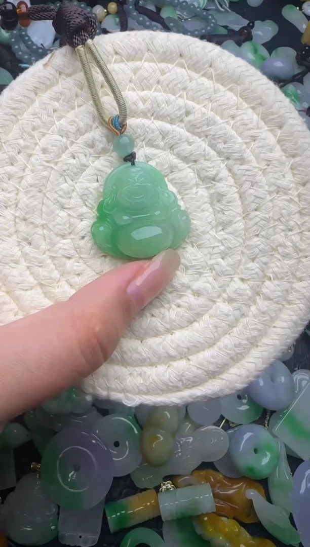 翡翠未镶嵌颈饰天然缅甸翡翠吊坠