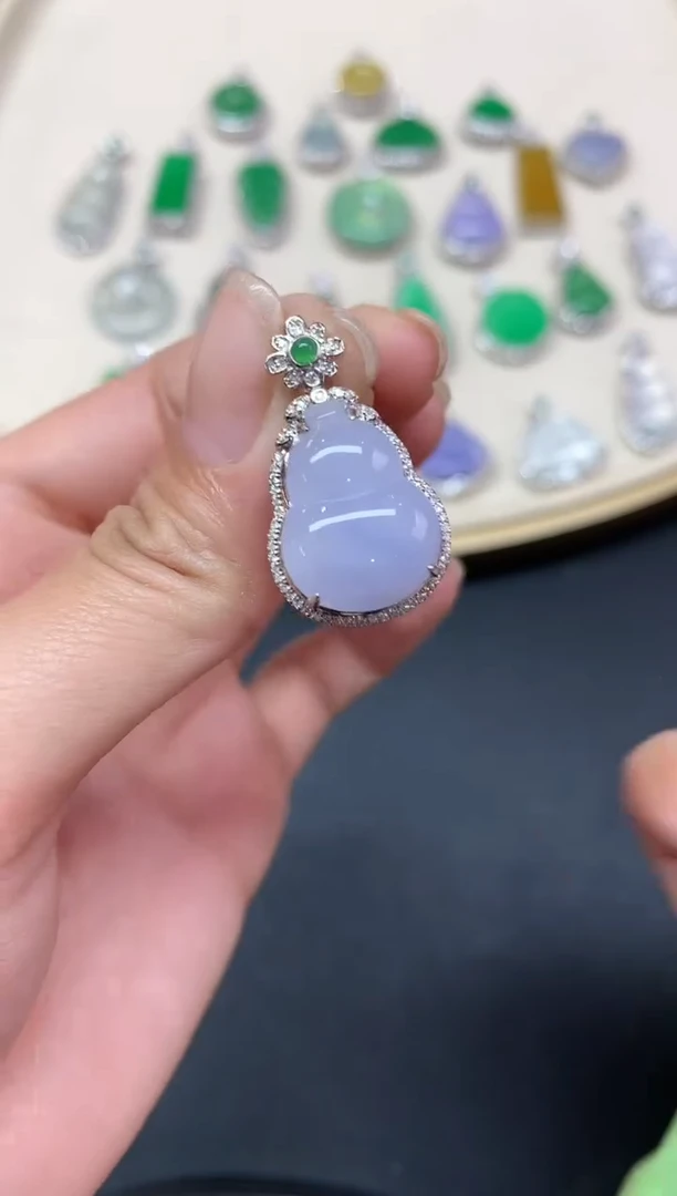 【闪购商品】翡翠吊坠(不含链)18K金镶嵌A216|3980