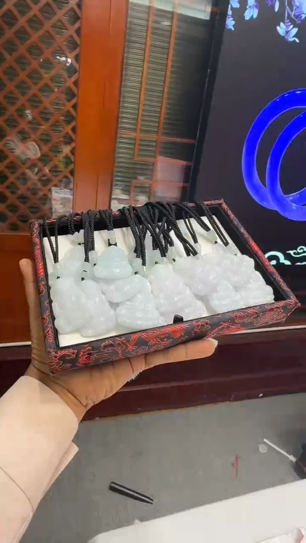 未镶嵌手镯翡翠观音挂件随机发一