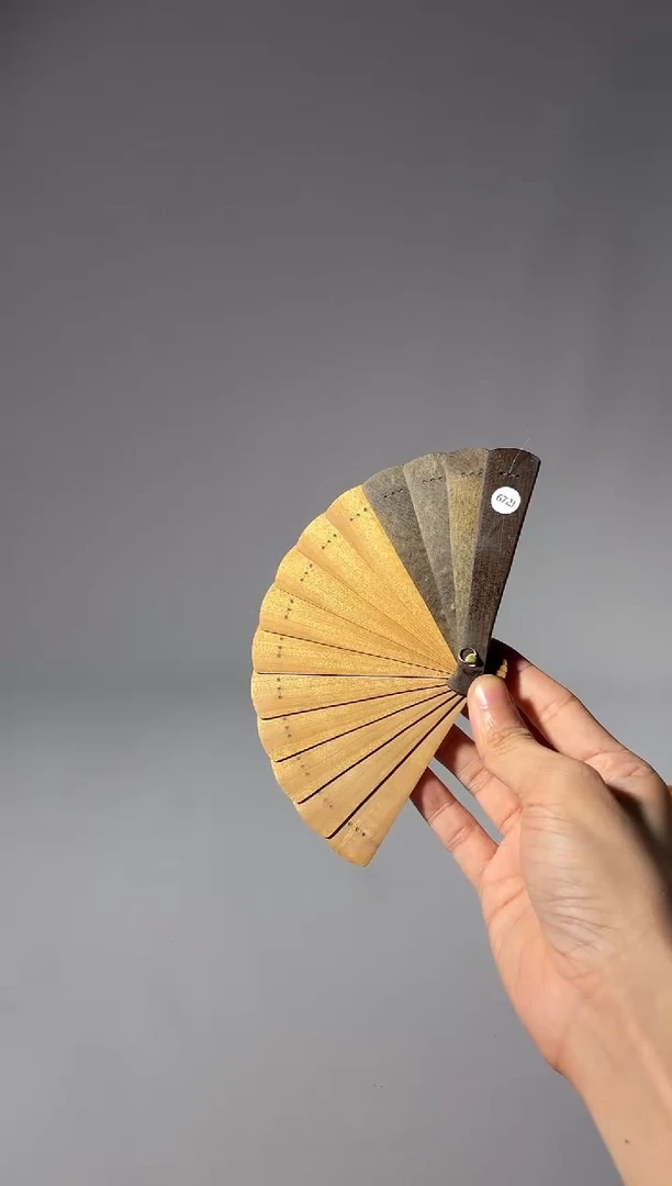 其他楠木（金丝楠）翎*672号10cm小叶桢楠掌中扇
