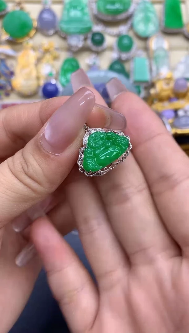 颈饰18K金镶嵌翡翠298-中国好珍宝